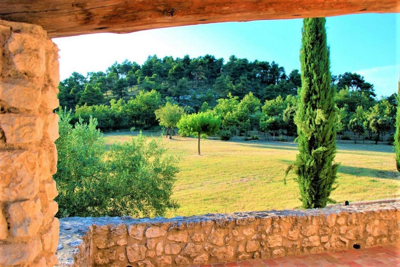 Le Mas Serenite Ansouis Bagian luar foto